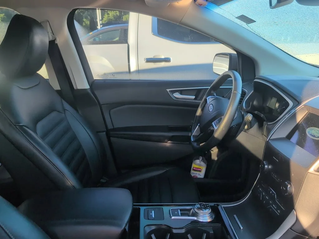 Used 2020 Gold Ford SEL image 2