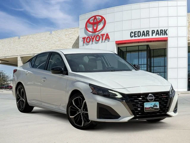 2024 Nissan Altima 2.5 SR