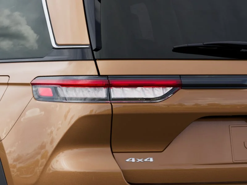 New 2026 Copper Shino Metallic Clear-Coat Exterior Paint Jeep Limited image 32
