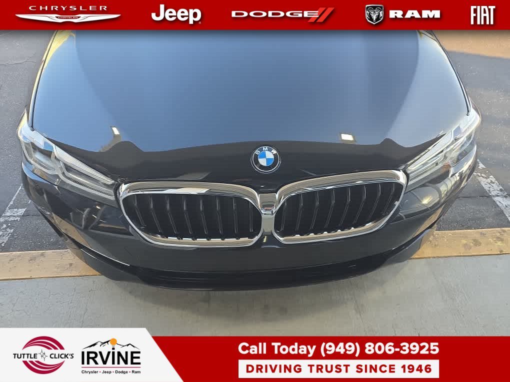 Used 2021 Black Sapphire Metallic BMW 530i image 7