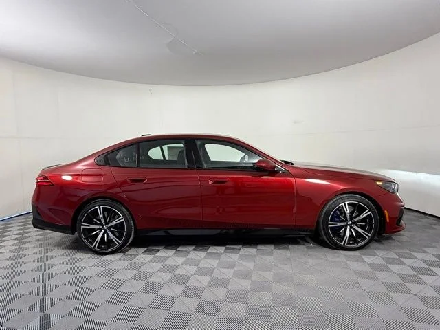 New 2026 Vegas Red Metallic BMW 530i image 8
