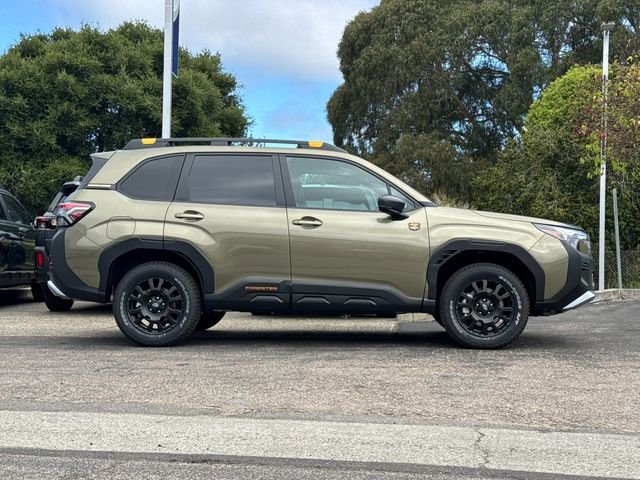 New 2026 AUTUMN GREEN METALLIC Subaru Wilderness image 3