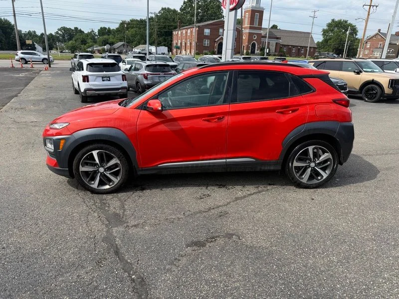 Used 2019 Orange Hyundai Limited image 5