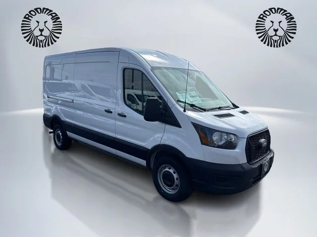 New 2026 Oxford White Ford Cargo Van image 3
