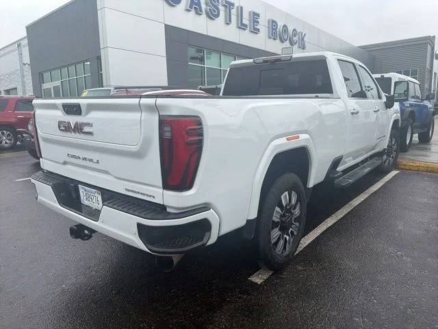 Used 2024 White GMC Denali image 2
