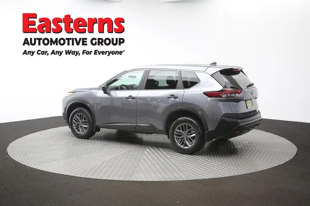 Used 2023 Gray Nissan S image 63