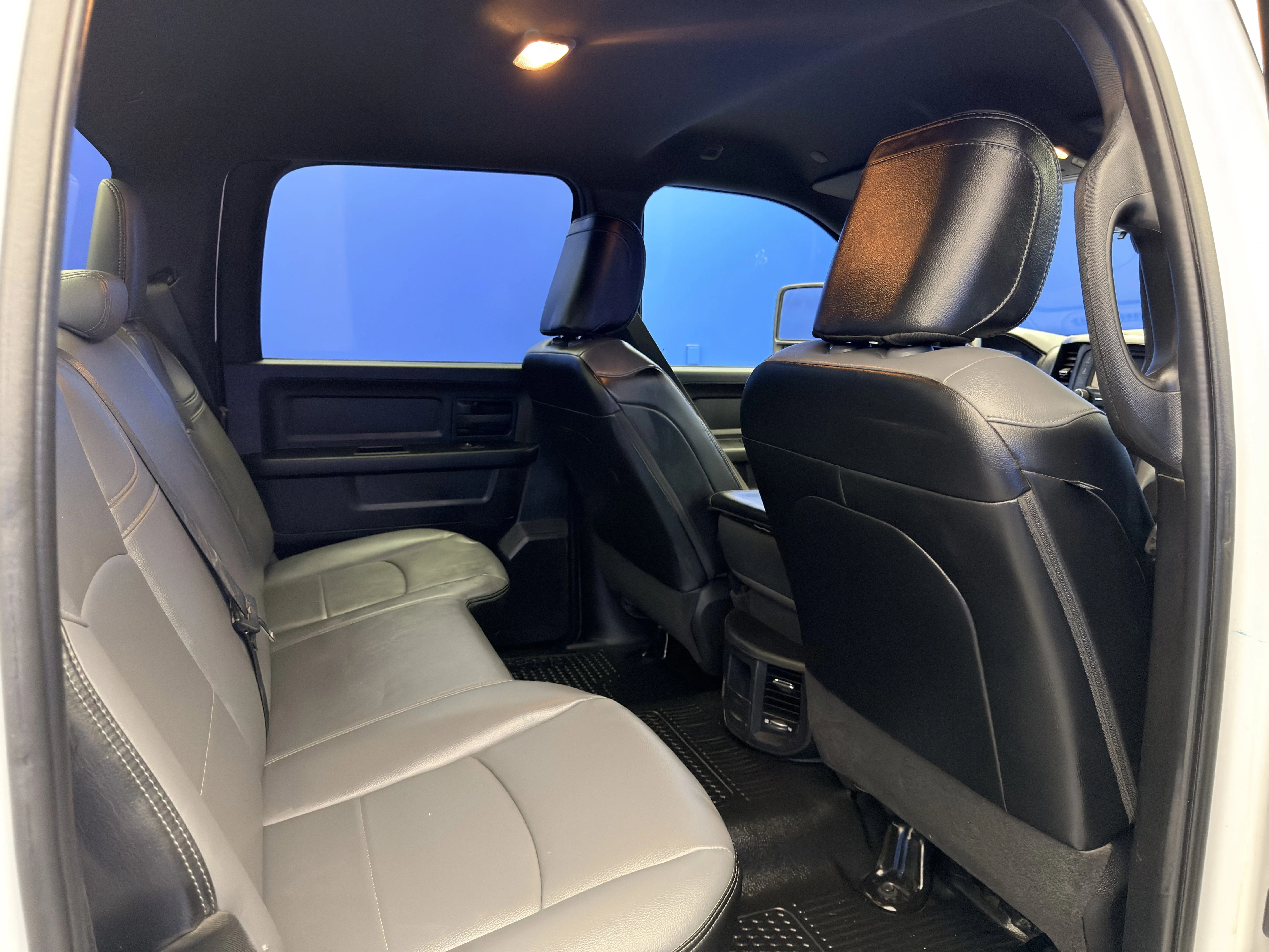 Used 2023 Bright White Clearcoat Ram Tradesman image 25
