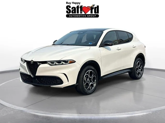 2025 Alfa Romeo Tonale Base