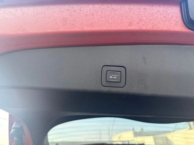 Used 2024 Red Buick Preferred image 13