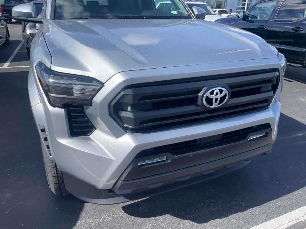 New 2026 Celestial Silver Metallic Toyota  SR5 image 12