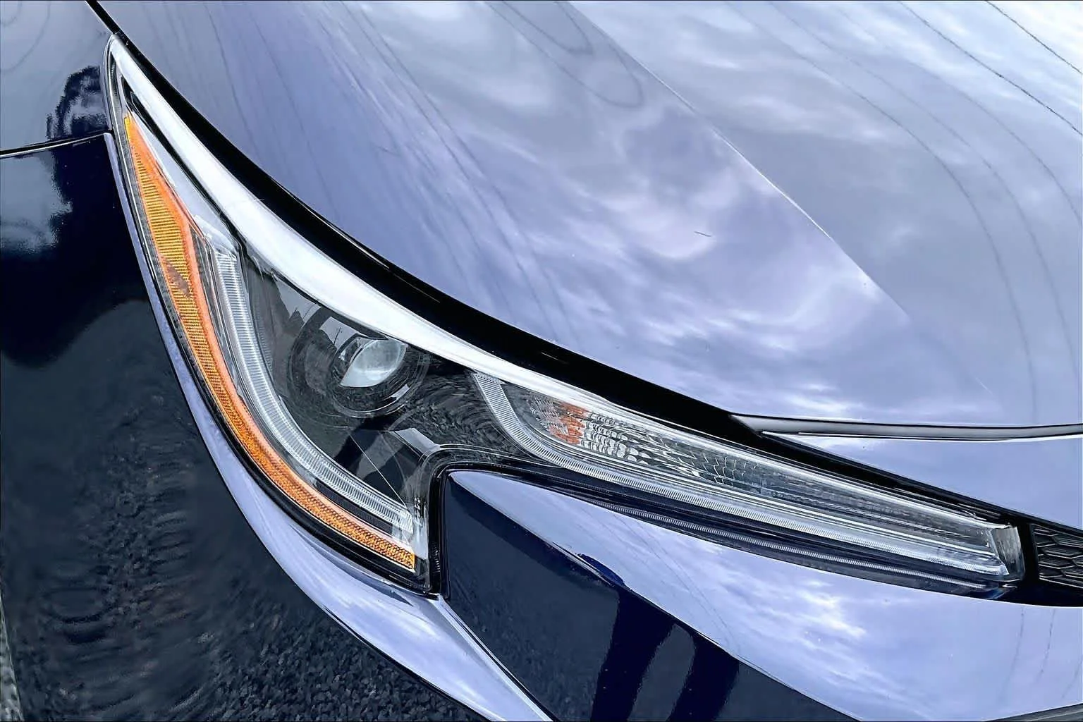Certified Used 2025 Blueprint Toyota LE image 28