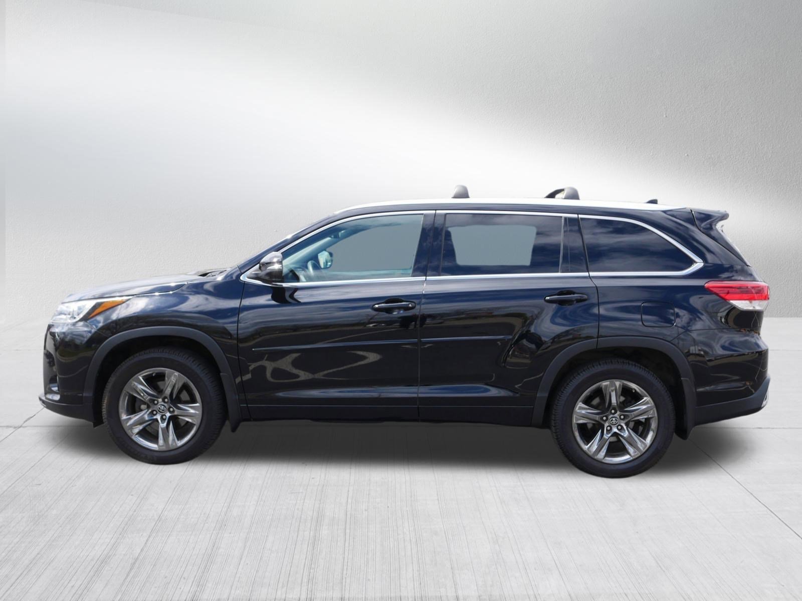Used 2017 Midnight Black Metallic Toyota Limited Platinum image 4