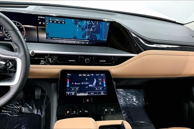 2025 INFINITI QX80 Sensory 4WD - Photo 31