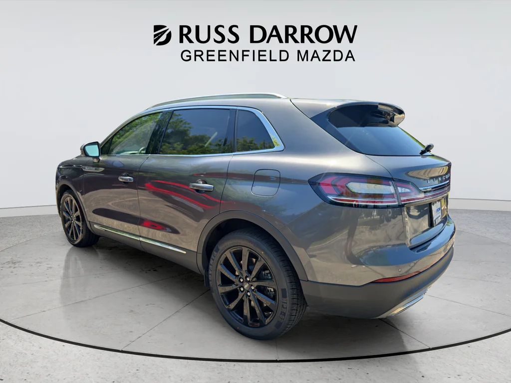 Used 2023 Gray Lincoln Reserve image 3
