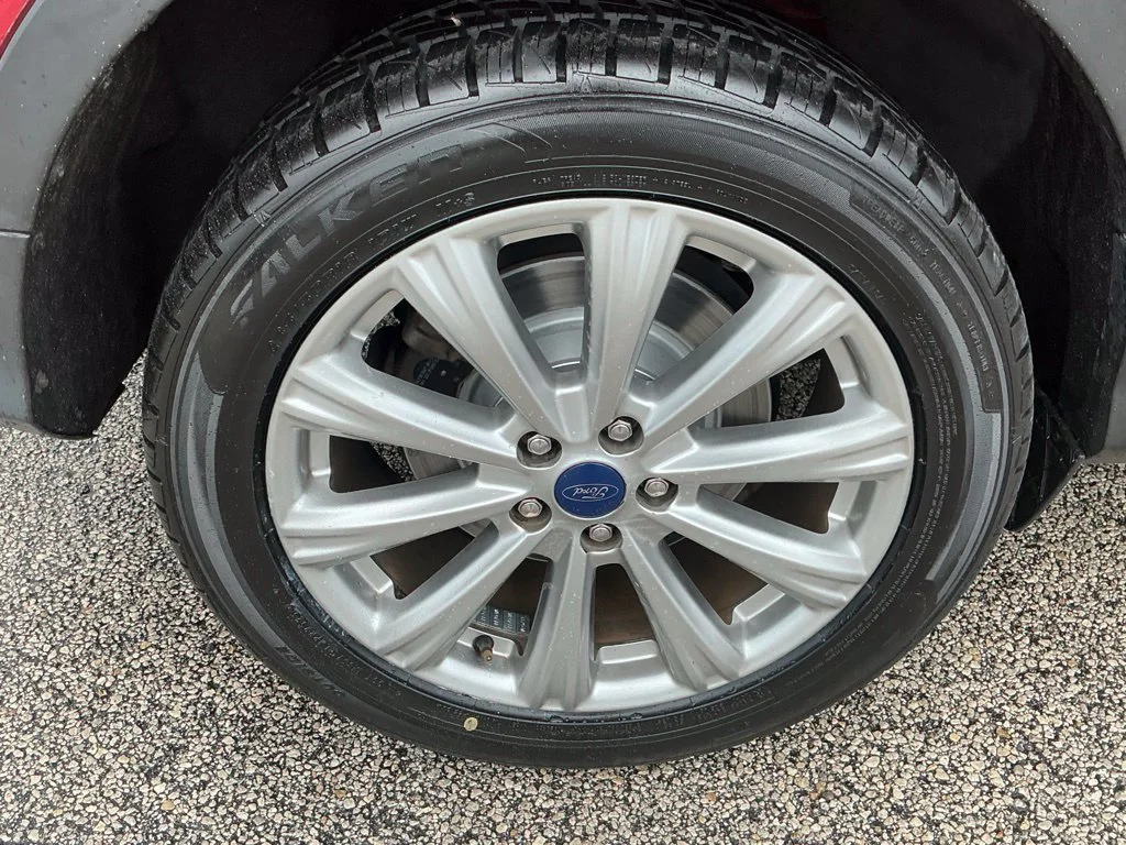 Used 2017 Red Ford Titanium image 16