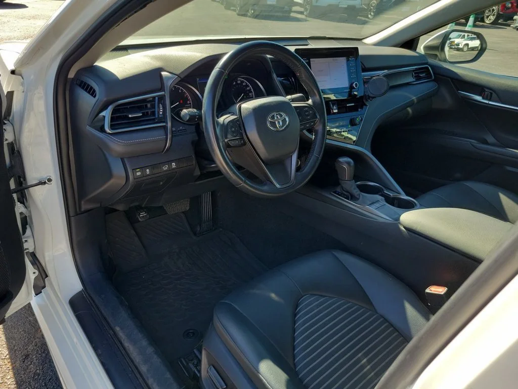2024 Toyota Camry SE - Photo 16
