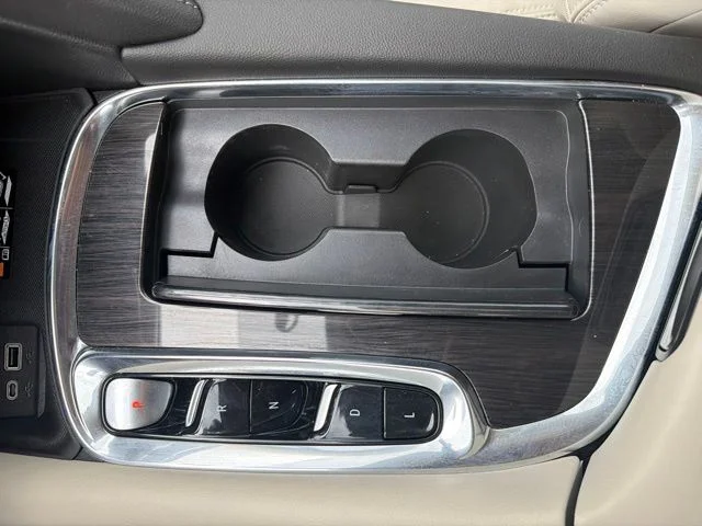 Used 2023 Gray Buick Essence image 27