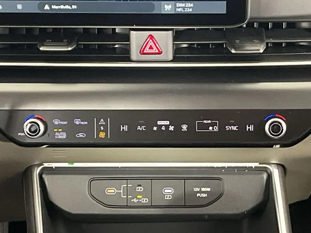 New 2026 Aurora Black Pearl Kia LXS image 19