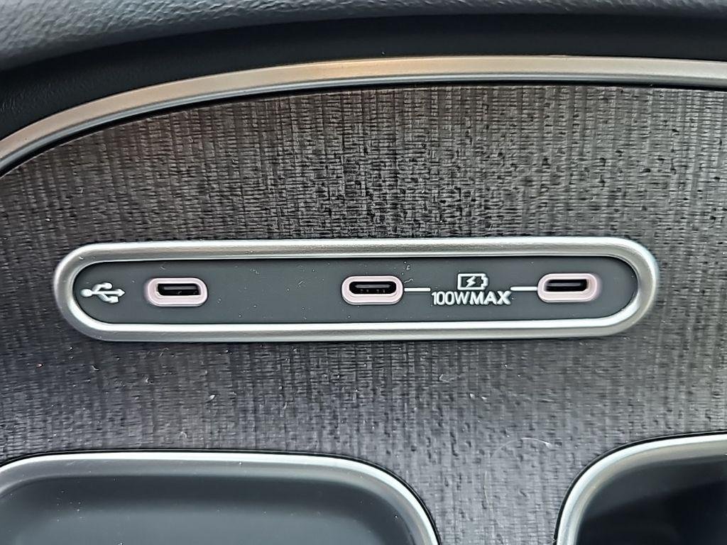 2026 Hyundai Palisade Limited - Photo 23