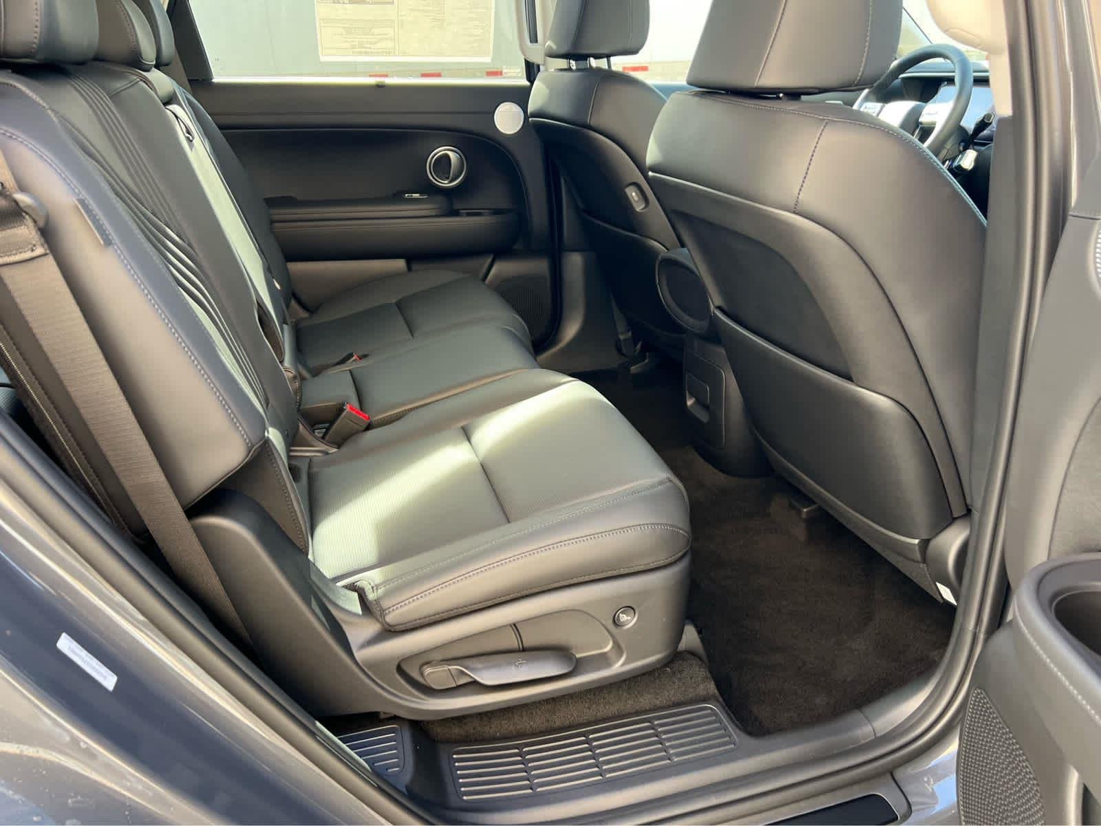 New 2026 Ecotronic Gray Pearl Hyundai SEL Premium AWD image 23