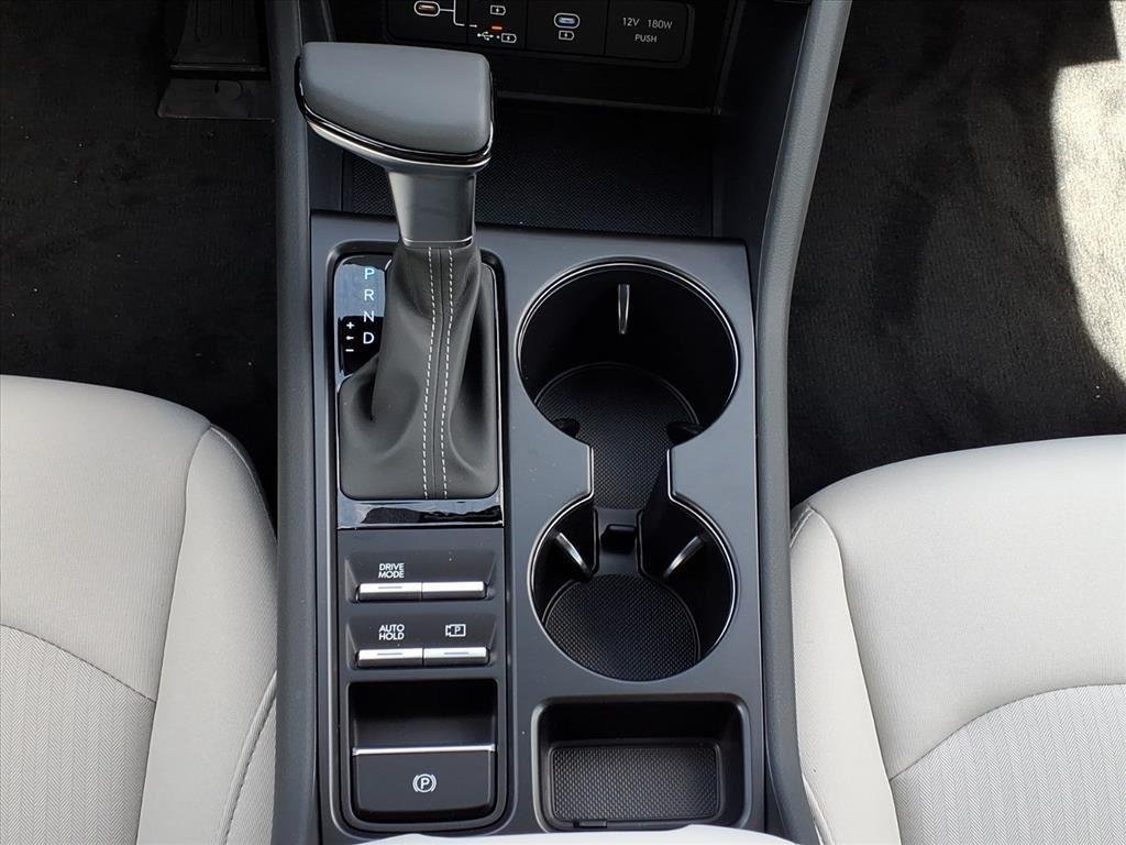 New 2026 Carbon Blue Hyundai SE image 22