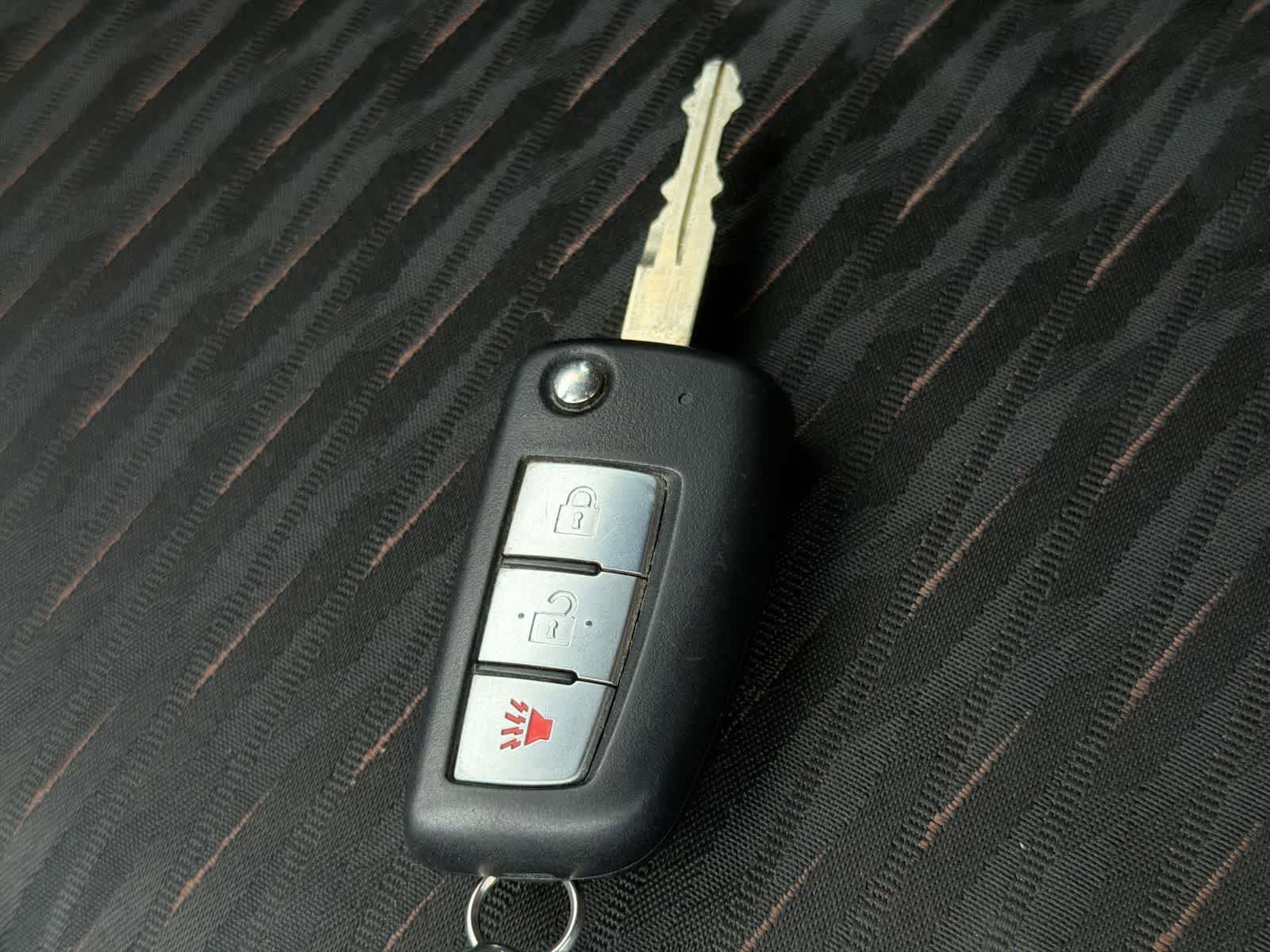 Used 2019 Brilliant Silver Metallic Nissan S image 35