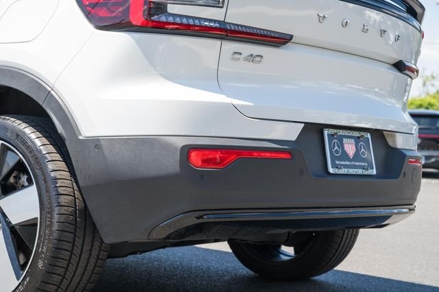 Used 2023 Crystal White Volvo Ultimate image 7