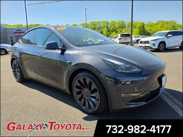 2024 Tesla Model Y Performance Dual Motor All-Wheel Drive's photo