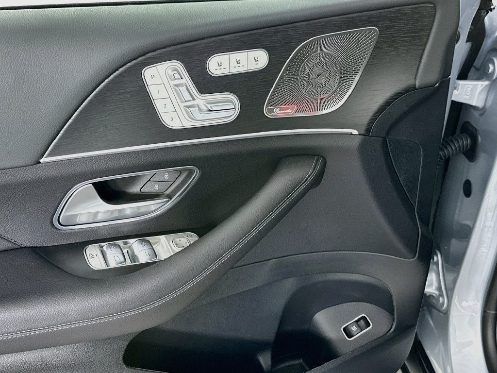 New 2027 Cirrus Silver Metallic Mercedes-Benz GLS 450 image 51