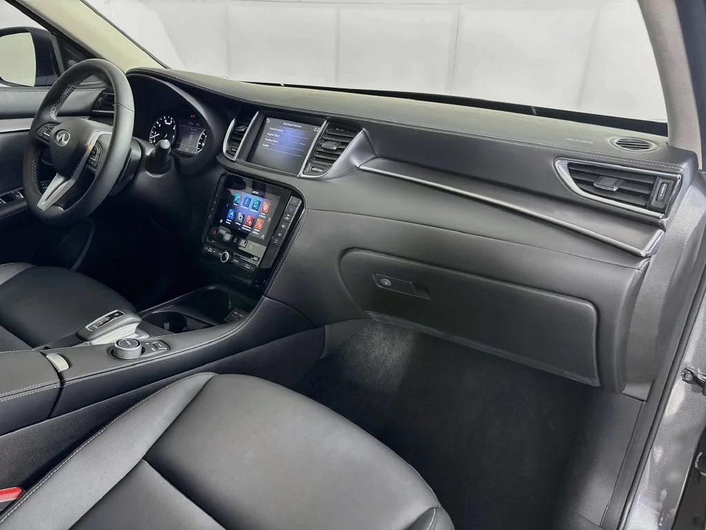 Certified Used 2023 Gray INFINITI PURE image 38