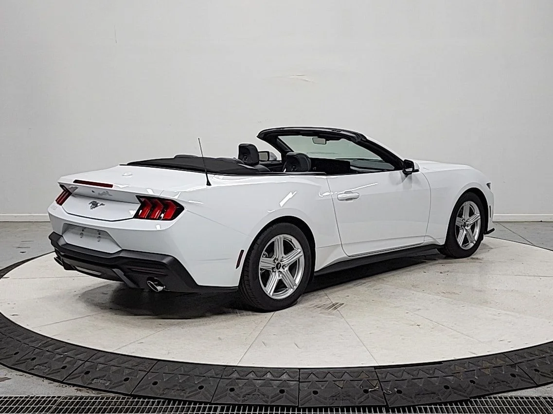 New 2026 Oxford White Ford EcoBoost® Premium Convertible image 7