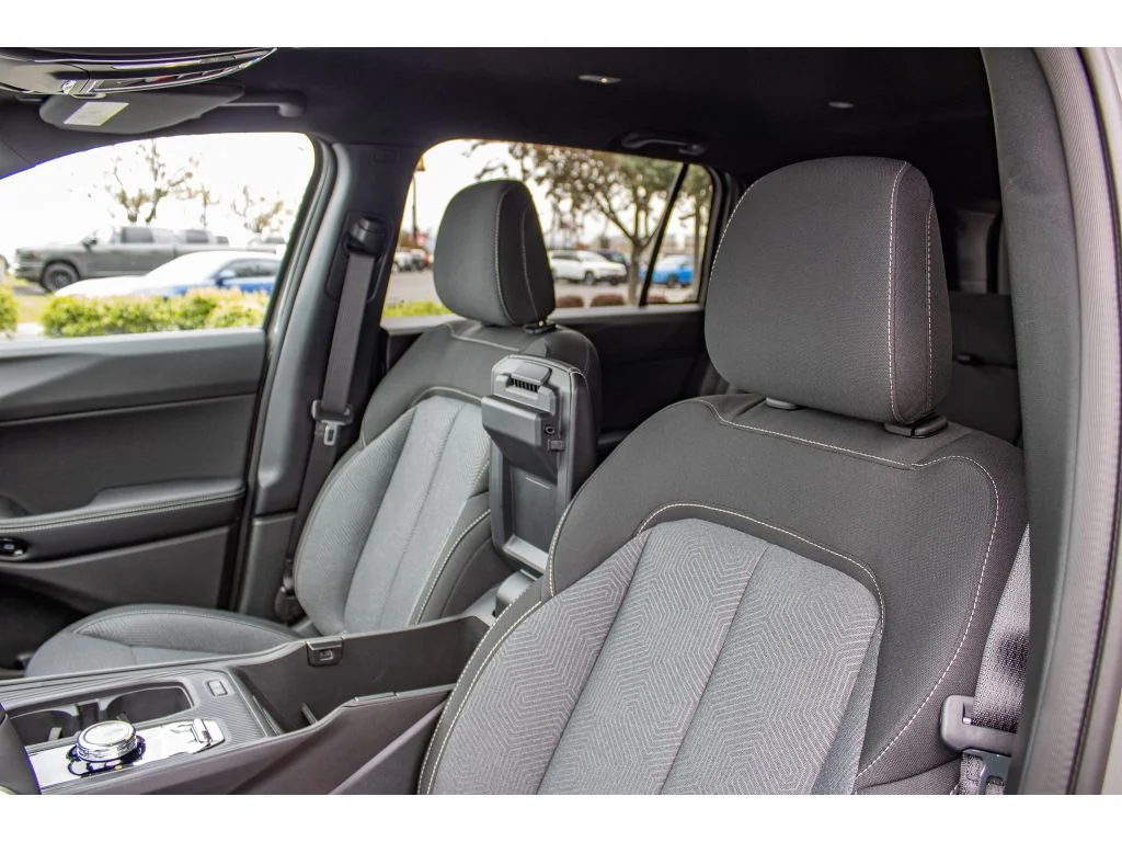 New 2026 Sting-Gray Clearcoat Jeep Laredo image 28