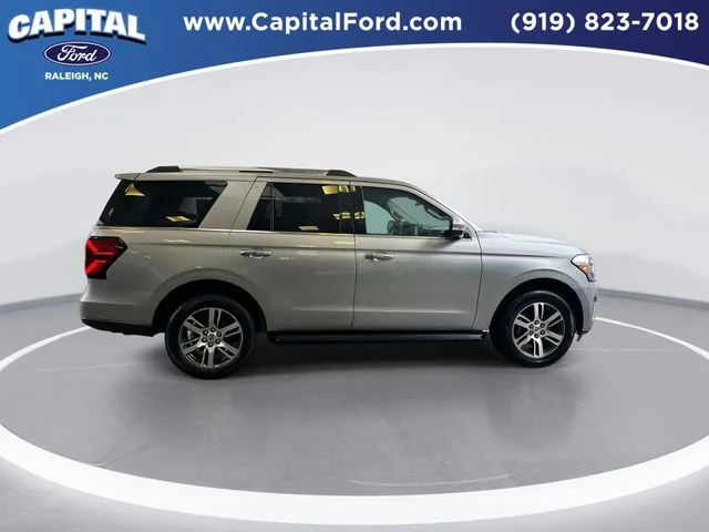 Used 2024 Silver Ford Limited image 9