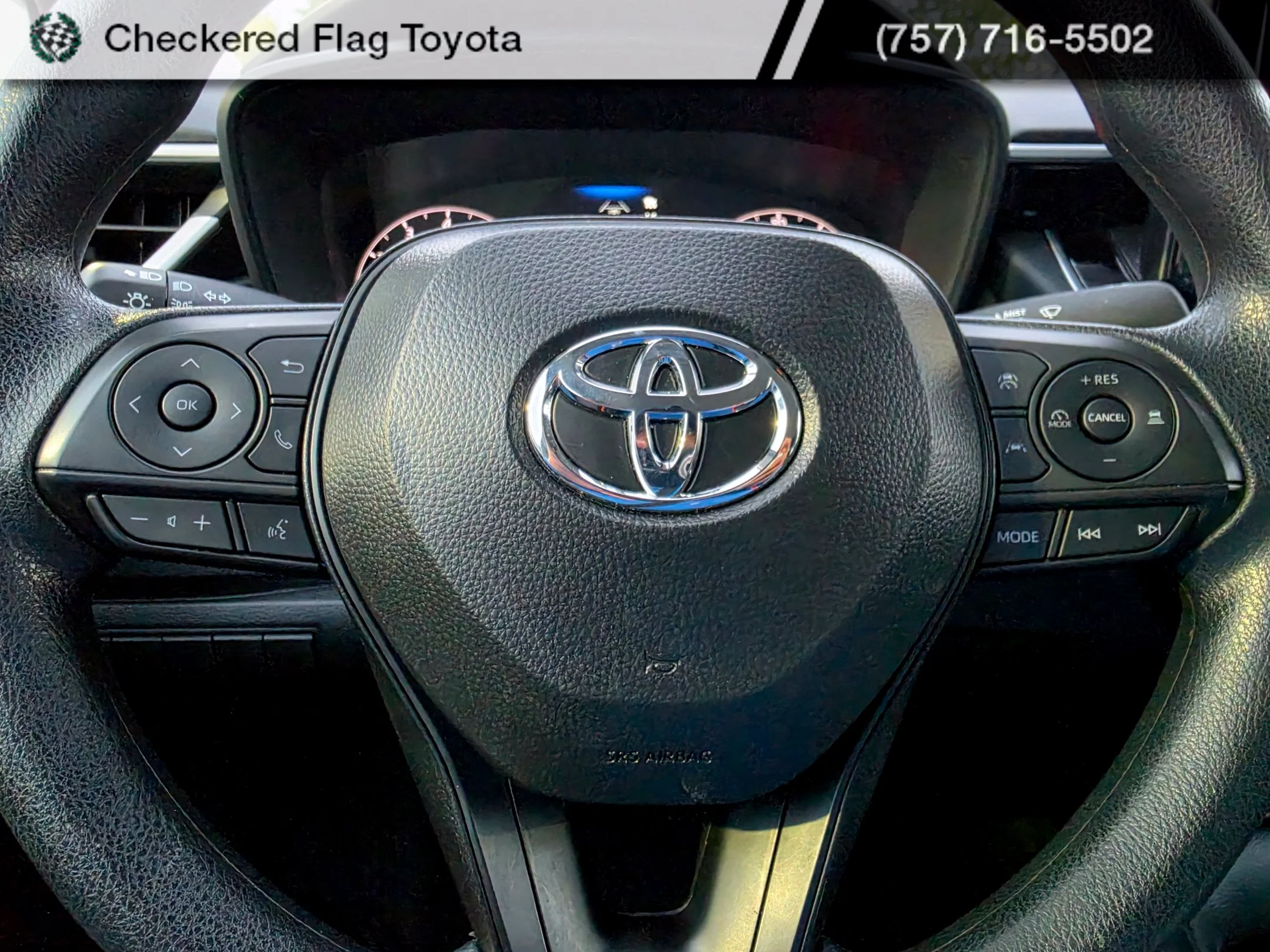 Used 2025 Classic Silver Metallic Toyota LE image 13
