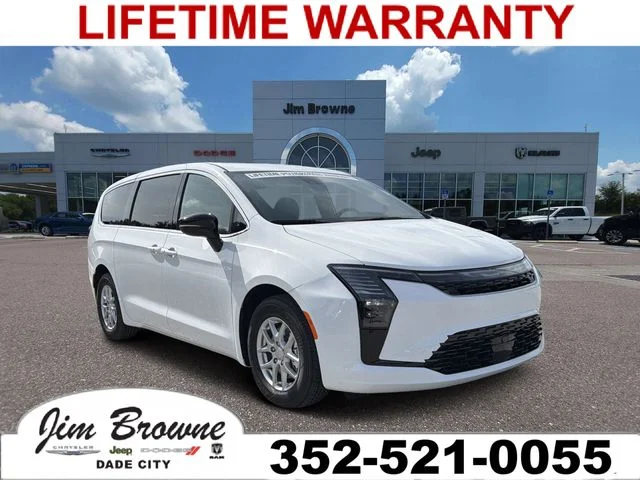 2027 Chrysler Pacifica Select's photo