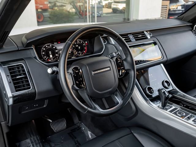 Used 2019 Fuji White Land Rover HSE image 17