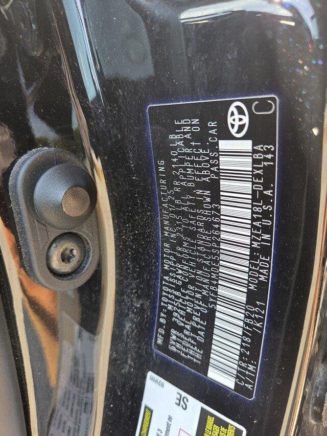 Used 2025 BLACK Toyota LE image 34