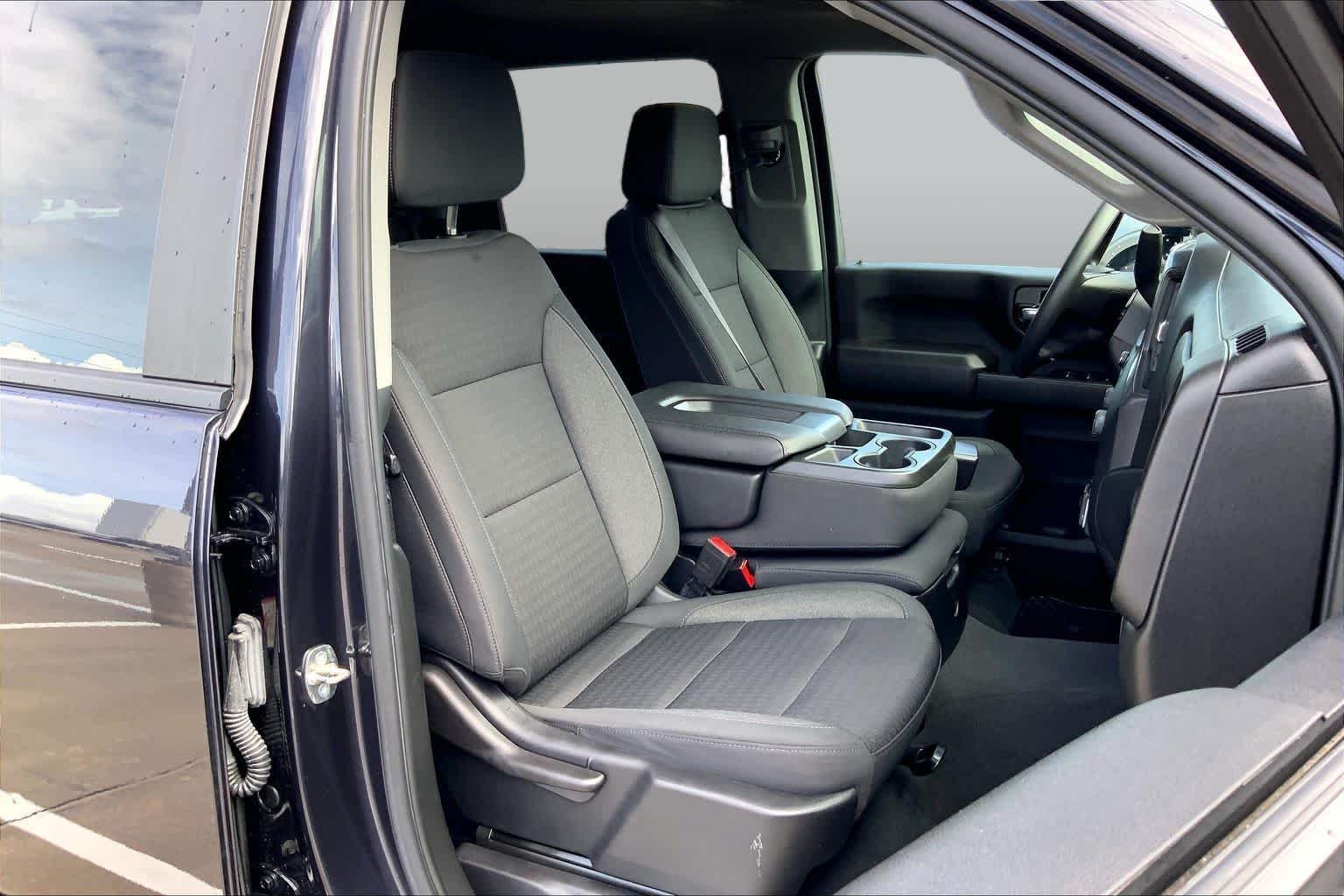 Used 2024 Dark Ash Metallic Chevrolet Custom image 8