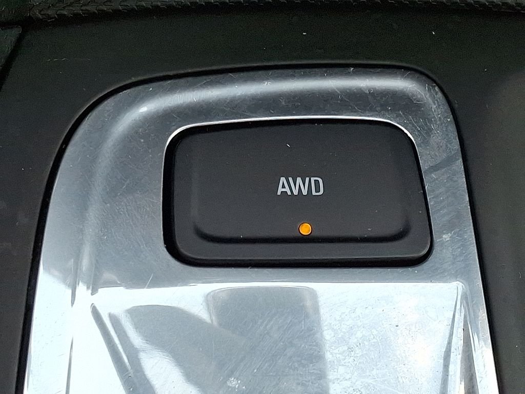 Used 2022 Blue Chevrolet LT image 23