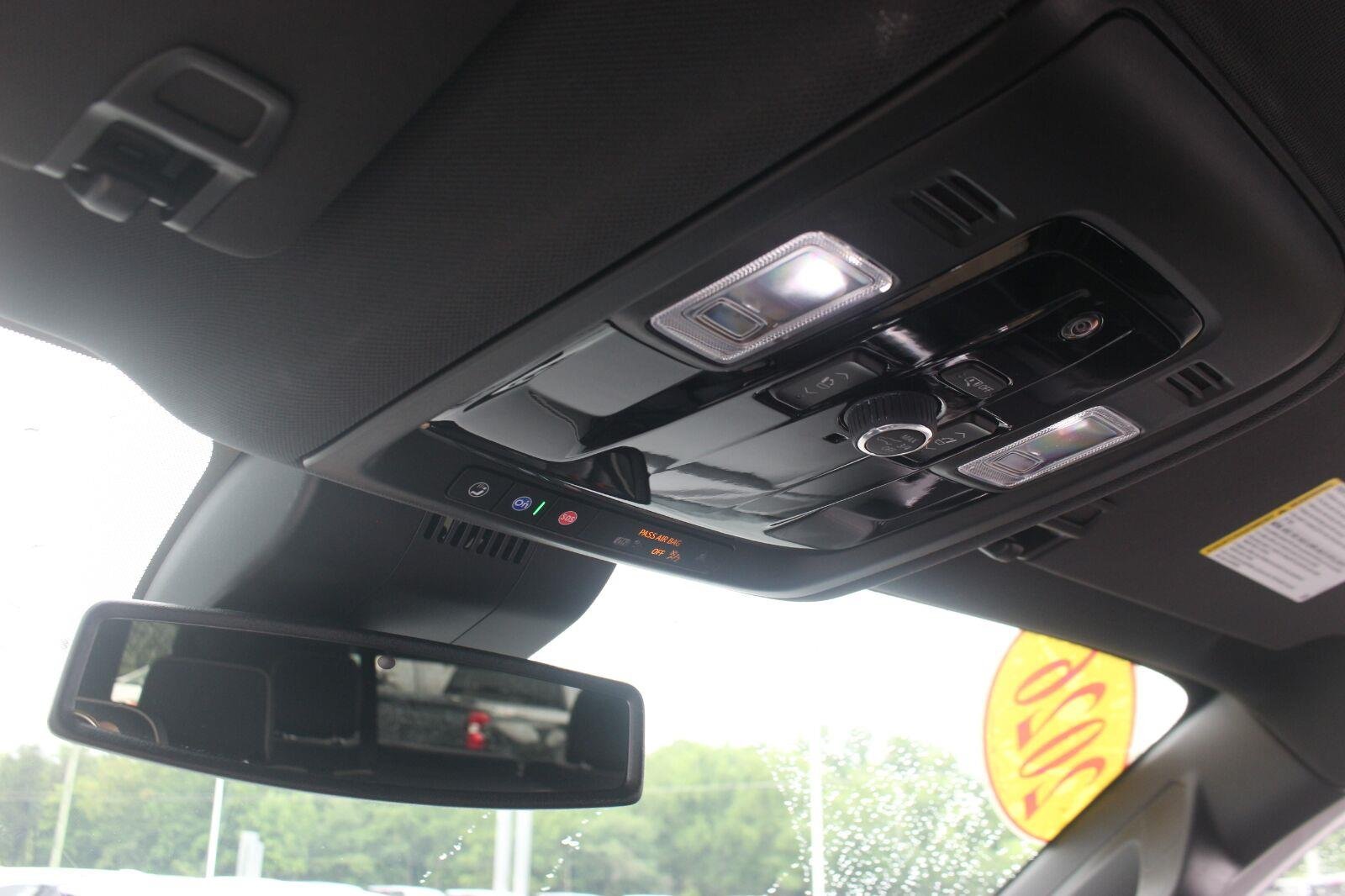 Used 2026 Onyx Black GMC Elevation image 33