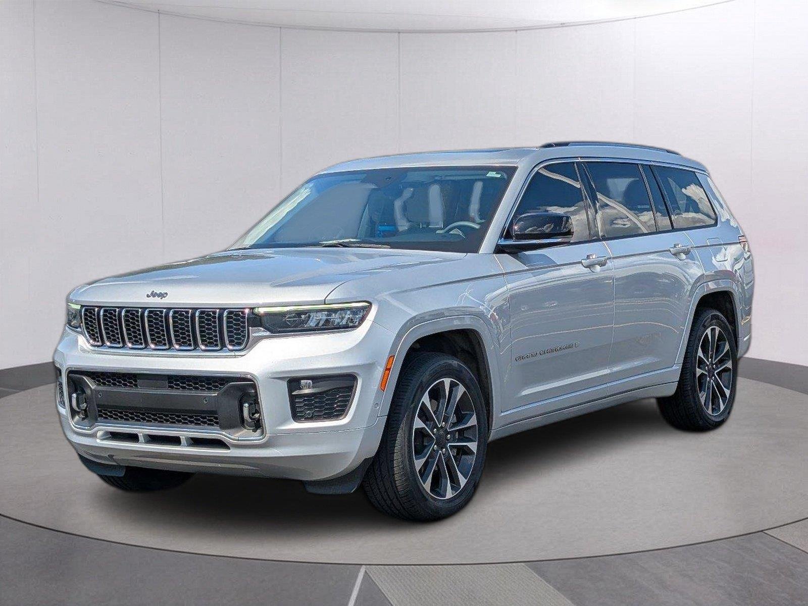 Used 2023 Silver Zynith Jeep Overland image 1