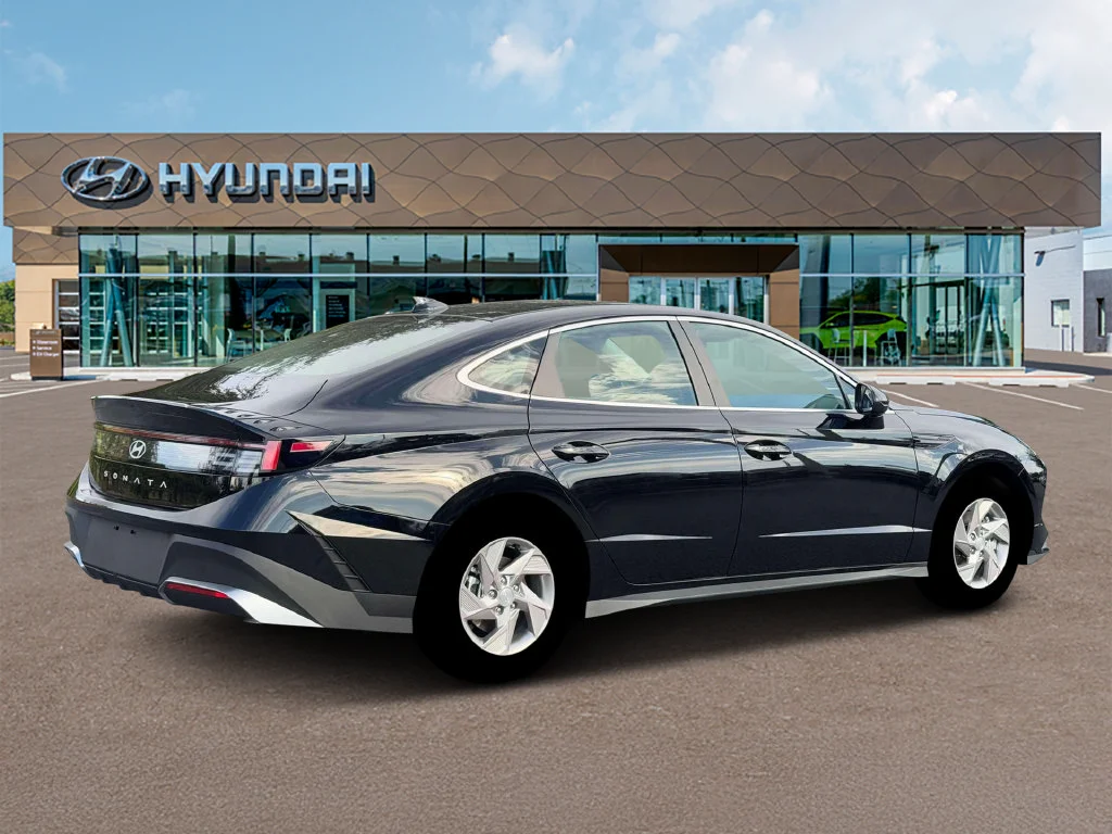 New 2026 Black Hyundai SE image 8