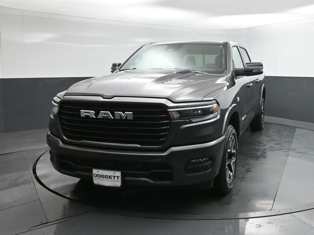 New 2026 Granite Crystal Metallic Clear-Coat Exterior Paint RAM Laramie image 30