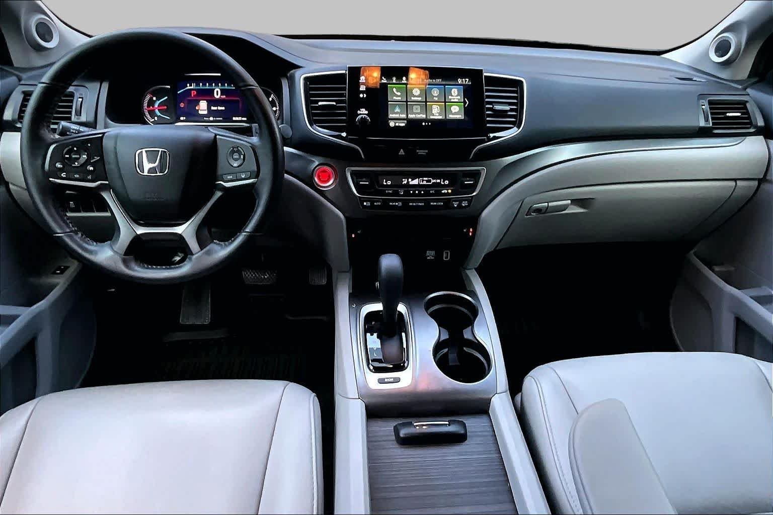 Used 2019 Crystal Black Pearl Honda EX-L image 16