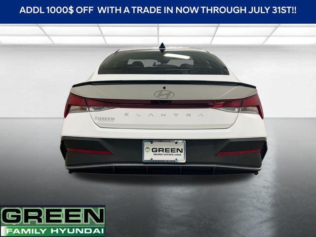 New 2026 White Hyundai SEL Sport image 6