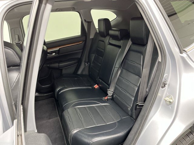 Used 2019 Lunar Silver Metallic Honda Touring image 12