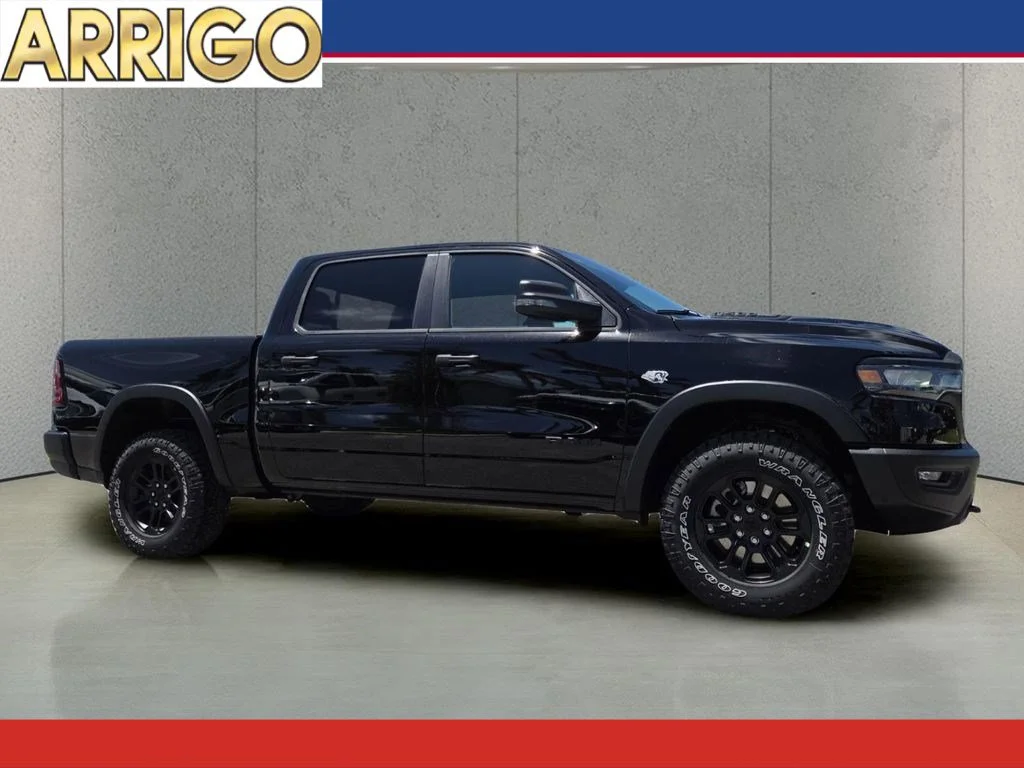 New 2026 Diamond Black Crystal Pearl-Coat Exterior Paint RAM Rebel image 1