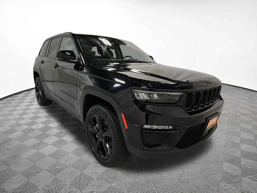 Certified Used 2023 Black Jeep Limited image 4