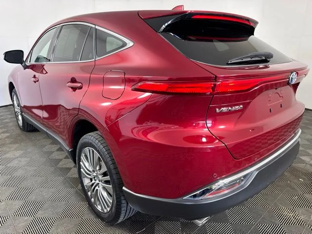 Certified Used 2023 Pearl Toyota Limited image 6