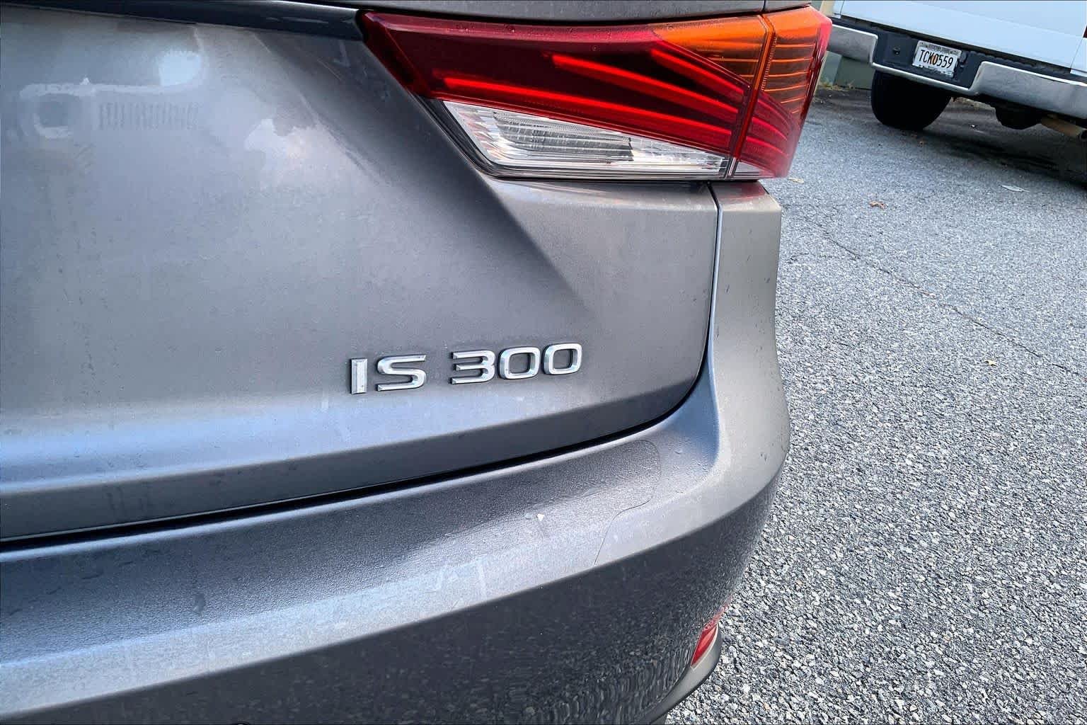 Used 2018 Nebula Gray Pearl Lexus  image 9